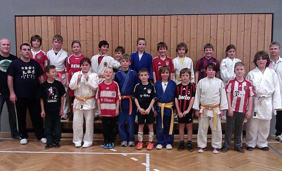 Gemeinsames Training (Foto: privat) Gemeinsames Training (Foto: privat)