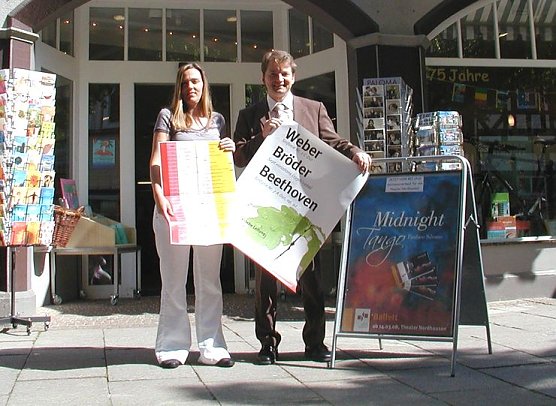 Eröffnet (Foto: Kühn) Eröffnet (Foto: Kühn)