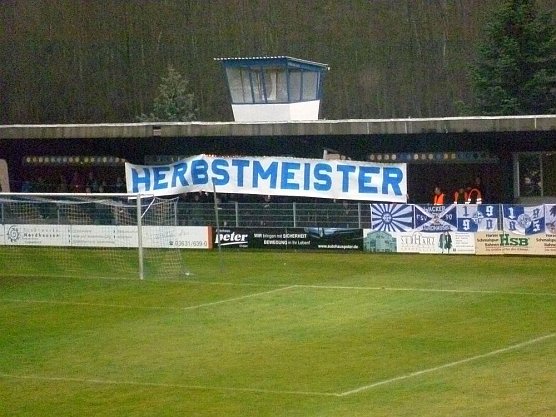 Gru&szlig; der Fans (Foto: Klaus Verkouter)