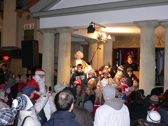 Jeden Tag ein Fenster und ein Programm (Foto: B. Susemihl)