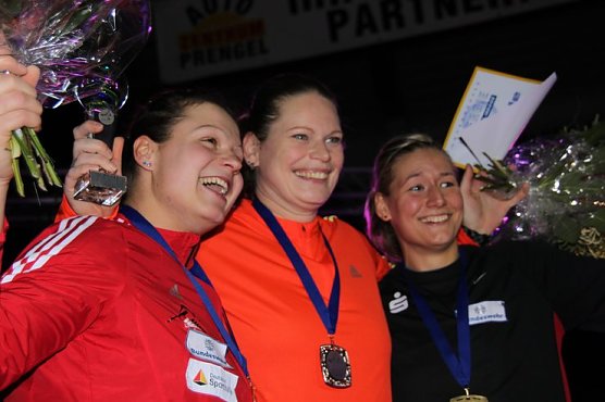 Die Sieger bei den Damen (Foto: J. Piper)