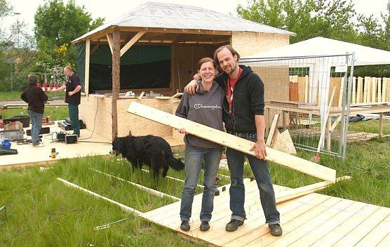 Strandaufbau (Foto: nnz)