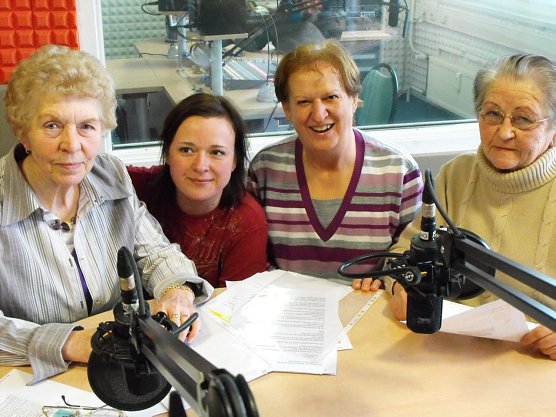 Landfrauen im Radio (Foto: OKN) Landfrauen im Radio (Foto: OKN)