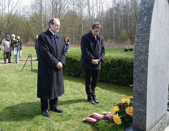 Gedenken in Ellrich (Foto: G. Schröter) Gedenken in Ellrich (Foto: G. Schröter)