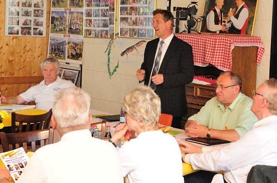 Beratung mit Vereinen (Foto: privat)