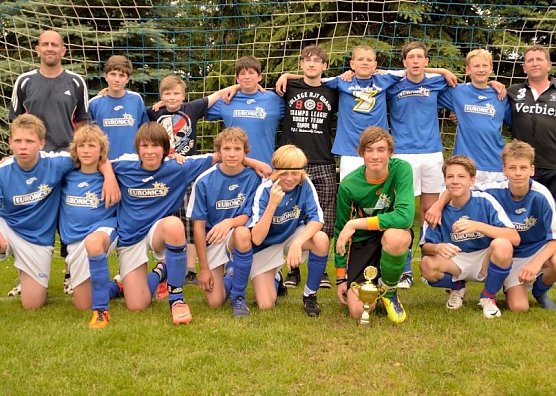 Strahlende Sieger (Foto: privat) Strahlende Sieger (Foto: privat)