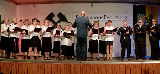 Gesungen und gefeiert (Foto: E. Seifert)