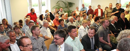 B&uuml;rger-Interesse (Foto: nnz)