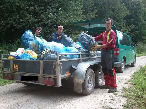 Aufgesammelt (Foto: Forstamt Bleicherode)