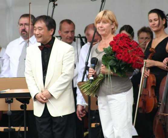 Abschied auf dem Petersberg (Foto: Hellberg) Abschied auf dem Petersberg (Foto: Hellberg)