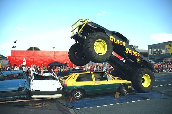 Monster in Nordhausen (Foto: Agentur) Monster in Nordhausen (Foto: Agentur)