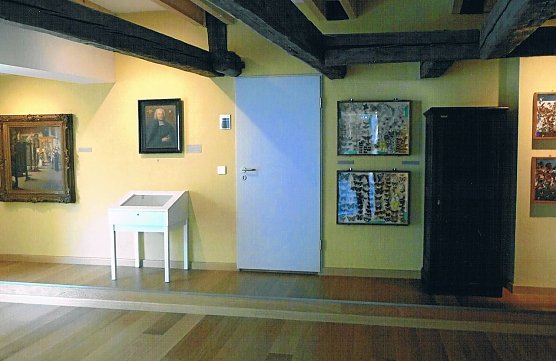Ausstellungsraum in der Flohburg (Foto: H. Kneffel)