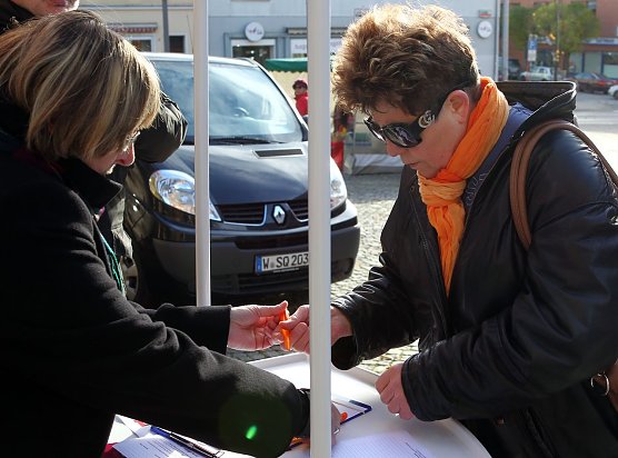 Unterschriftenaktion der Nordh&auml;user CDU (Foto: nnz)