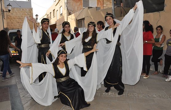 Tanzgruppe (Foto: Agentur)