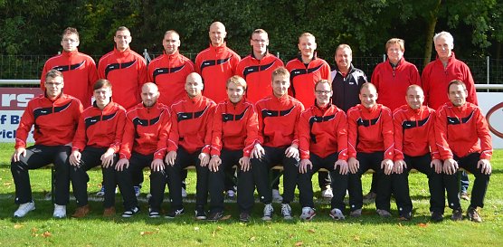 Mannschaft im neuen Outfit (Foto: privat)