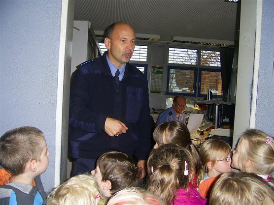 Besuch bei der Polizei (Foto: privat)