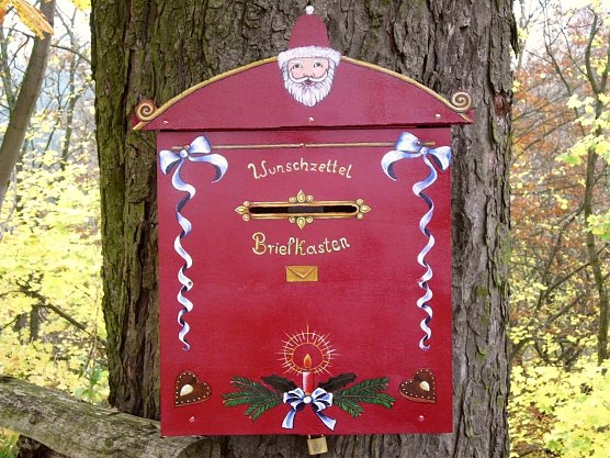 Wunschzettel reinwerfen (Foto: privat)