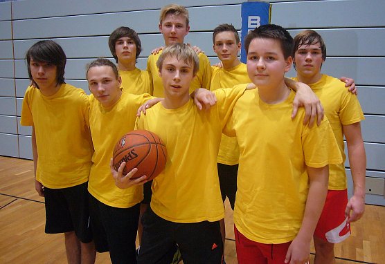 Die Sieger bei den Jungen: KKS (Foto: privat) Die Sieger bei den Jungen: KKS (Foto: privat)