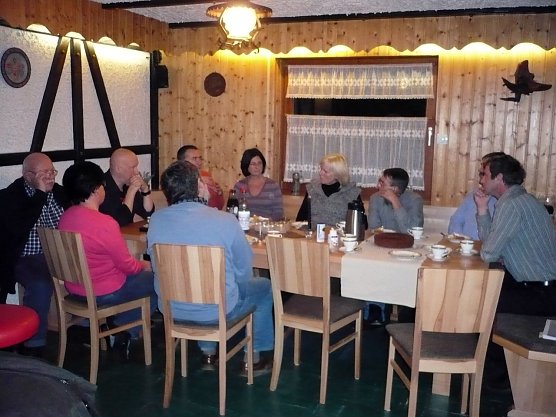 Gemeinsame Zusammenkunft (Foto: privat) Gemeinsame Zusammenkunft (Foto: privat)