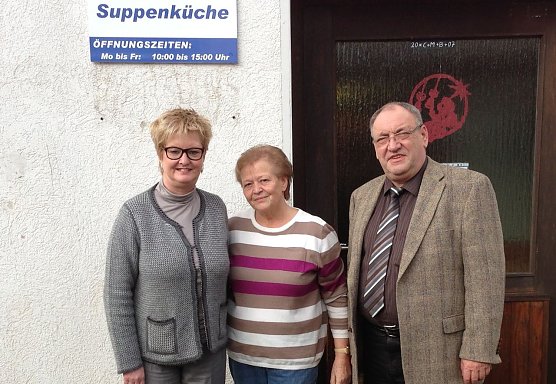 CDU-Politiker zu Gast bei der Tafel (Foto: privat) CDU-Politiker zu Gast bei der Tafel (Foto: privat)