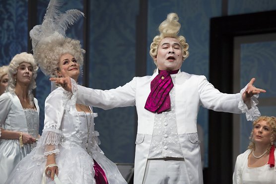 Zauberhafte Kostüme (Foto: Theater Nordhausen) Zauberhafte Kostüme (Foto: Theater Nordhausen)