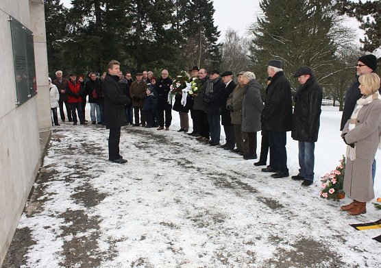 Der Opfer gedacht (Foto: P. Grabe|Stadtverwaltung Nordhausen) Der Opfer gedacht (Foto: P. Grabe|Stadtverwaltung Nordhausen)