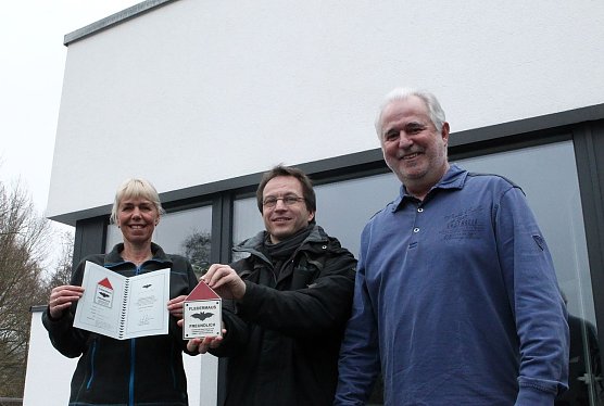 Uta und J&uuml;rgen Reinholz, Matthias Piontek (Bildmitte) (Foto: nnz)