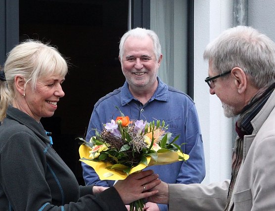 Gratulation von Wolfgang Sauerbier, dem Fledermaus-Papst (Foto: nnz)