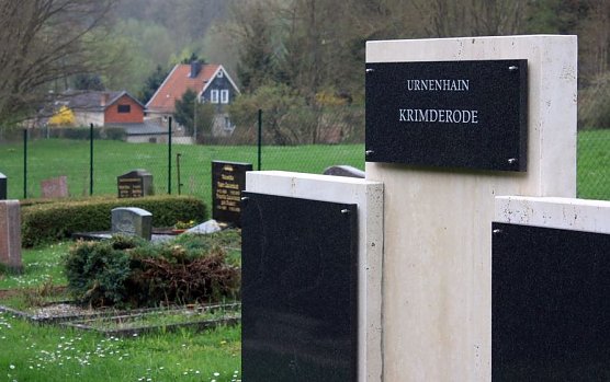 Urnenhain in Krimderode (Foto: P. Grabe|Stadtverwaltung Nordhausen) Urnenhain in Krimderode (Foto: P. Grabe|Stadtverwaltung Nordhausen)