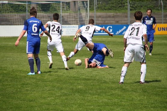 Ein 1:0 ist zu wenig, Wacker steh' auf... (Foto: Bernd Peter)