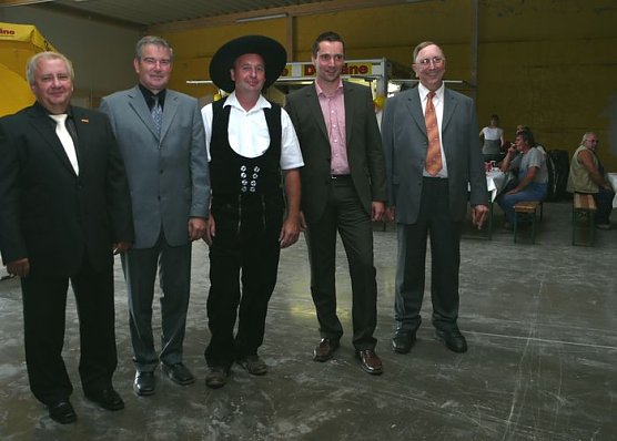 Firmenvertreter (Foto: TiRo)