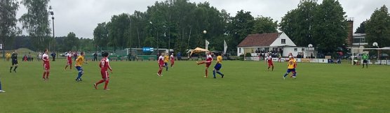 Kein Tor in Laubsdorf (Foto: F. Kirchhoff) Kein Tor in Laubsdorf (Foto: F. Kirchhoff)