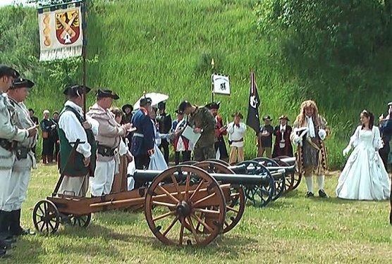 Partnerschaft und Namensweihe (Foto: Karl-Heinz Herrmann) Partnerschaft und Namensweihe (Foto: Karl-Heinz Herrmann)