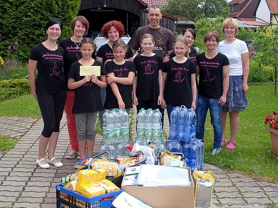 Gesammelt und gespendet (Foto: privat) Gesammelt und gespendet (Foto: privat)