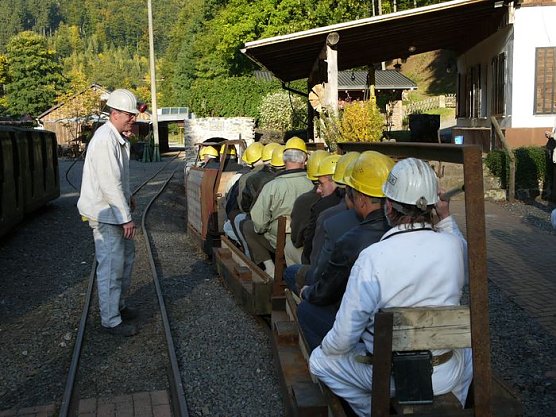 Ab in den Berg (Foto: NUV) Ab in den Berg (Foto: NUV)