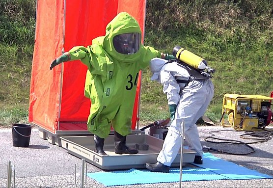 Giftunfall auf A38-Parkplatz (Foto: nnz) Giftunfall auf A38-Parkplatz (Foto: nnz)