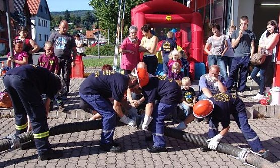 Jede Menge Spaß - auch beim Wettkampf (Foto: Ch. Burkert) Jede Menge Spaß - auch beim Wettkampf (Foto: Ch. Burkert)
