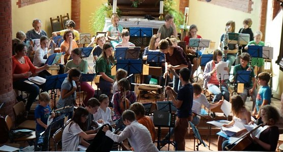 Aufgespielt - junge Musiker im Südharz (Foto: Gregor Heimrich) Aufgespielt - junge Musiker im Südharz (Foto: Gregor Heimrich)