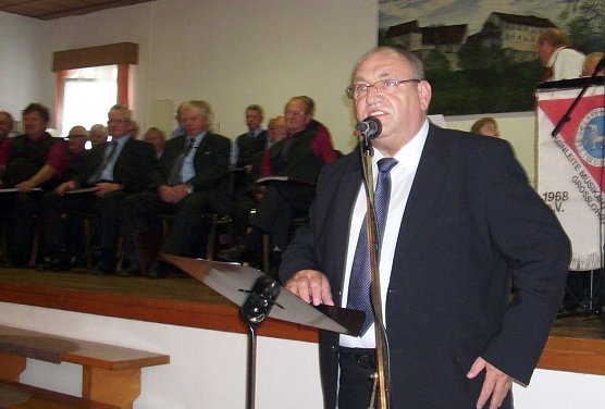 Primas bei der Festrede (Foto: privat)