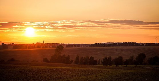 Die Sonne geht unter (Foto: M. Schneller)