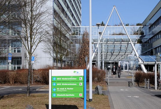 Haupteingang (Foto: SHK) Haupteingang (Foto: SHK)