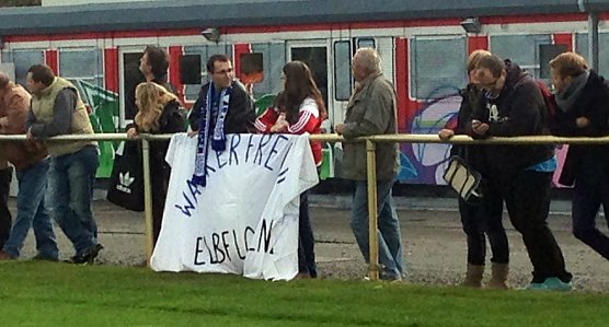 Wacker-Fans (Foto: Lars Koch)