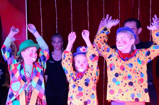 Zirkus-Finale zum Geburtstag (Foto: privat) Zirkus-Finale zum Geburtstag (Foto: privat)