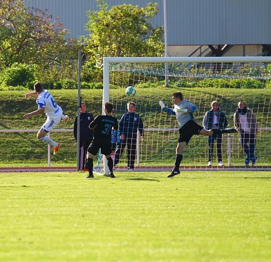 Tor durch L&ouml;hmannsr&ouml;ben (Foto: Archiv Verkouter)