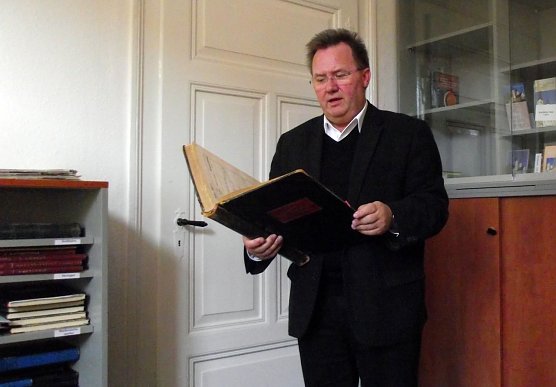 Dompfarrer Richard Hentrich (Foto: K. Frank)