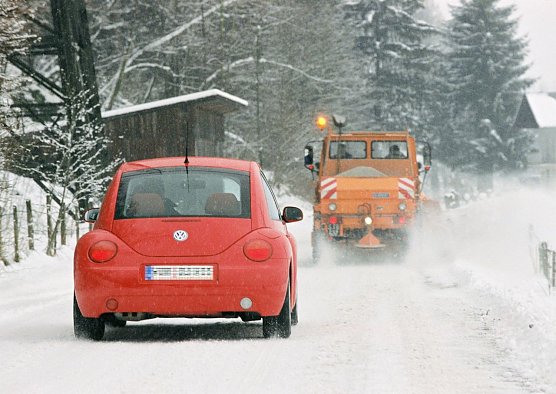 Winterdienst im Einsatz (Foto: ADAC)