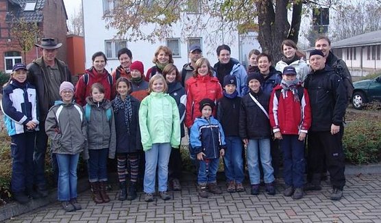 Auf in den Stollen (Foto: Burkert)