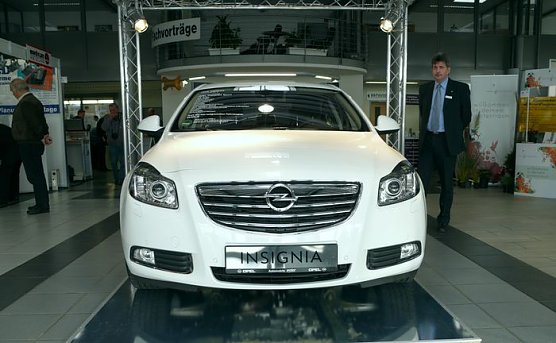 En Star der Messe - Opel Insignia (Foto: nnz) En Star der Messe - Opel Insignia (Foto: nnz)