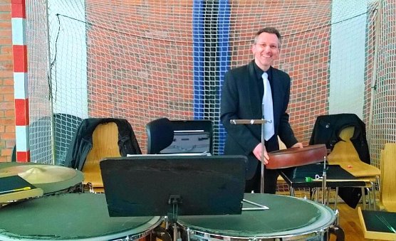 Pauker im Tor (Foto: Bianca Sue Henne) Pauker im Tor (Foto: Bianca Sue Henne)