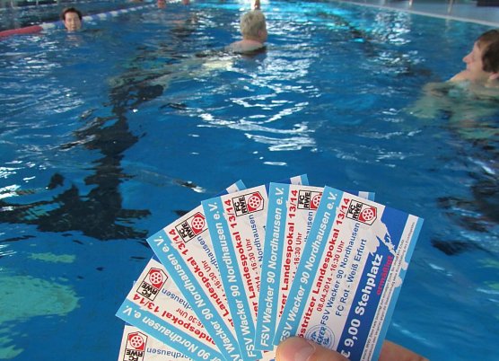 Auch im Badehaus gibt es Karten (Foto: Lars Koch) Auch im Badehaus gibt es Karten (Foto: Lars Koch)